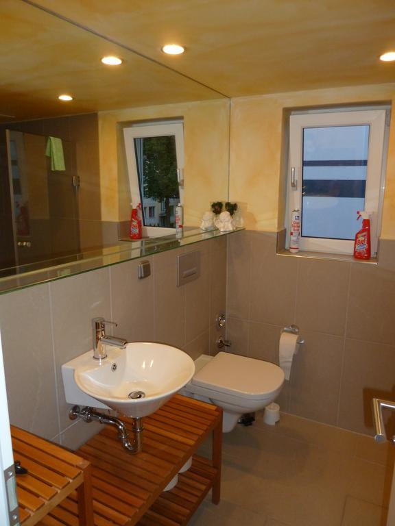 Appartamento Business Gaestehaus Sonne, Mond & Sterne Brema Esterno foto